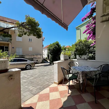 Jure Apartamento Makarska
